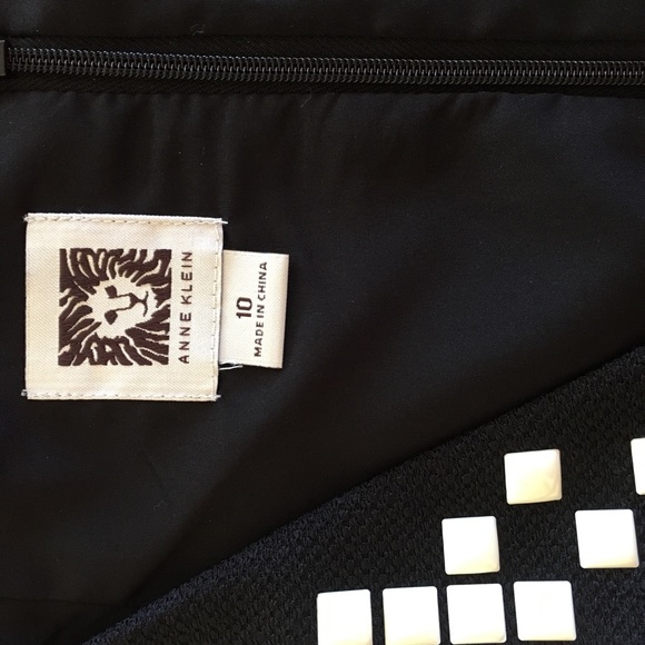 NWT AK Sleeveless dress. Excellent! - Picture 4 of 4